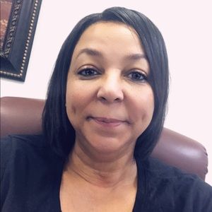 Meet your Posher, Regina